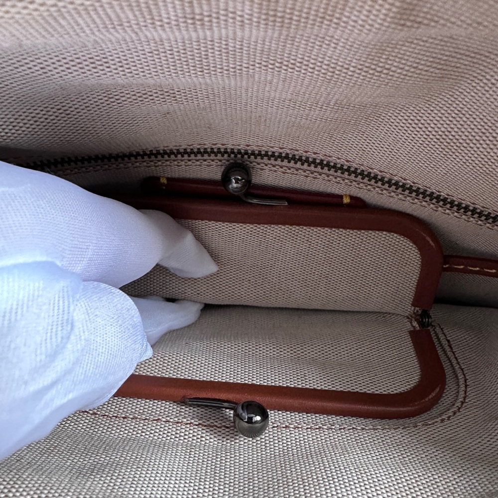 LIMITED EDITION Coach Rogue Bag / 1941 N2 RG-20315/ White with Dark Hardware - Picture 13 of 16